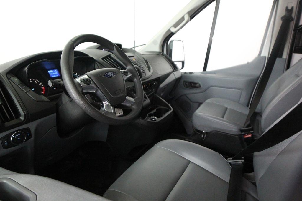 Ford Transit Van T-250 130" Med Rf 9000 GVWR Sliding RH Dr 2019