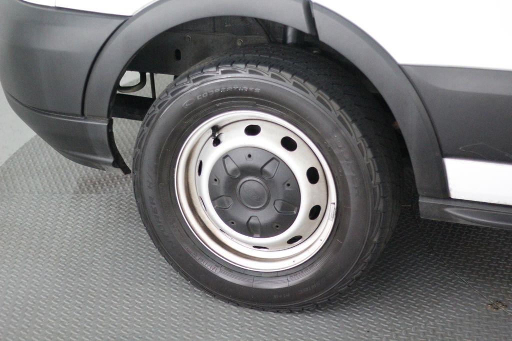 Ford Transit Van T-250 130" Med Rf 9000 GVWR Sliding RH Dr 2019