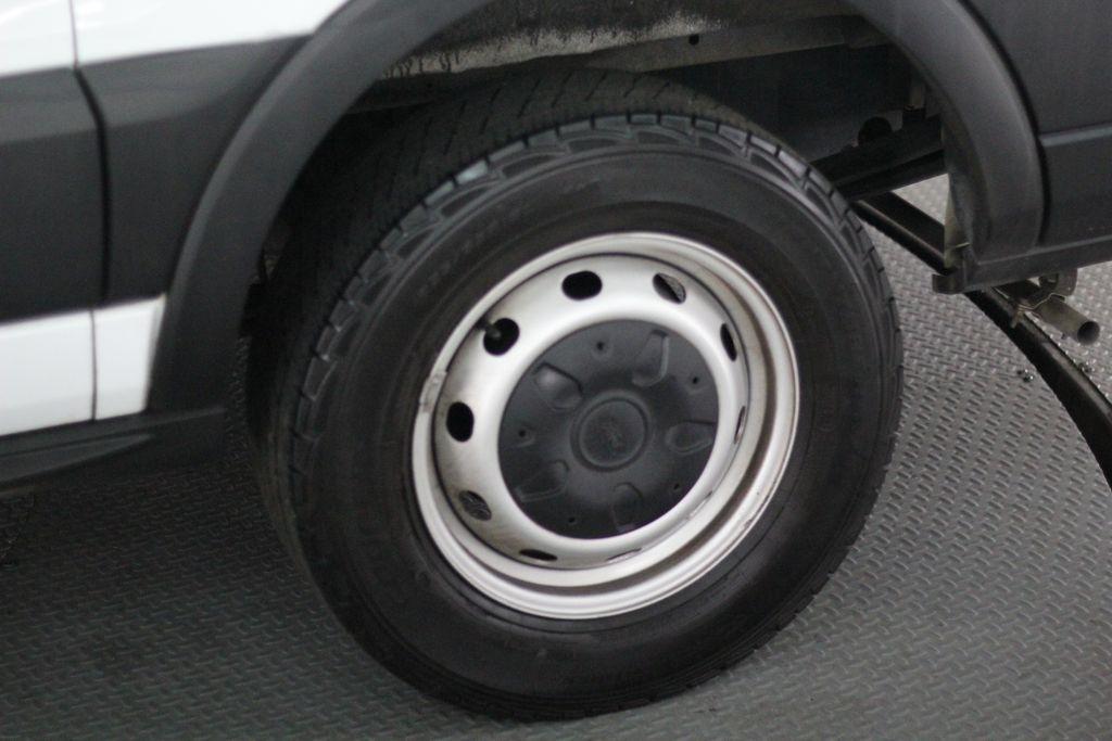 Ford Transit Van T-250 130" Med Rf 9000 GVWR Sliding RH Dr 2019