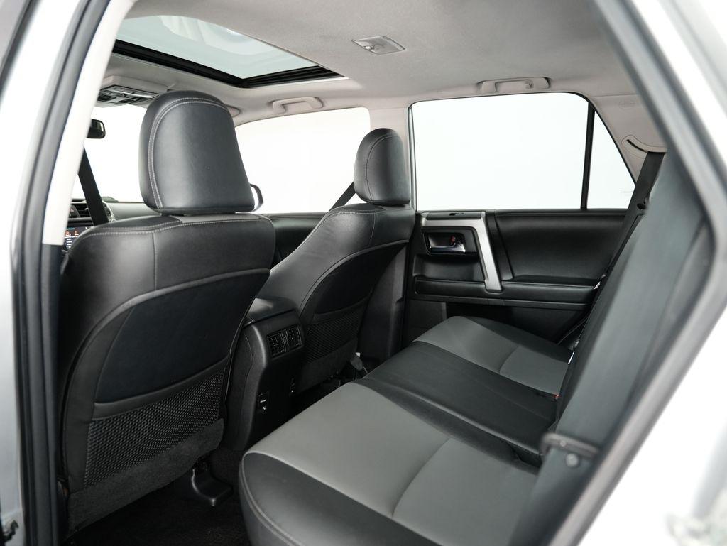 Toyota 4Runner 4WD 4dr V6 Trail Premium (Natl) 2014