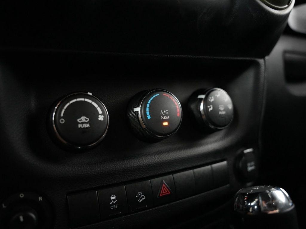 Jeep Wrangler Unlimited 4WD 4dr Freedom *Ltd Avail* 2016