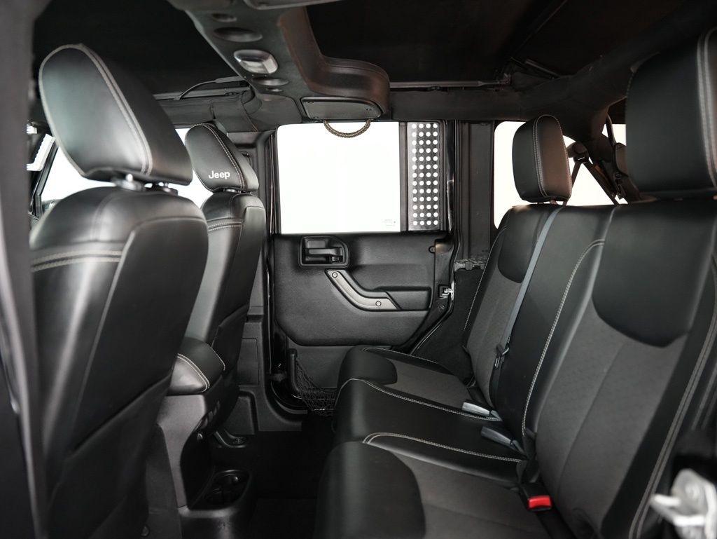 Jeep Wrangler Unlimited 4WD 4dr Freedom *Ltd Avail* 2016