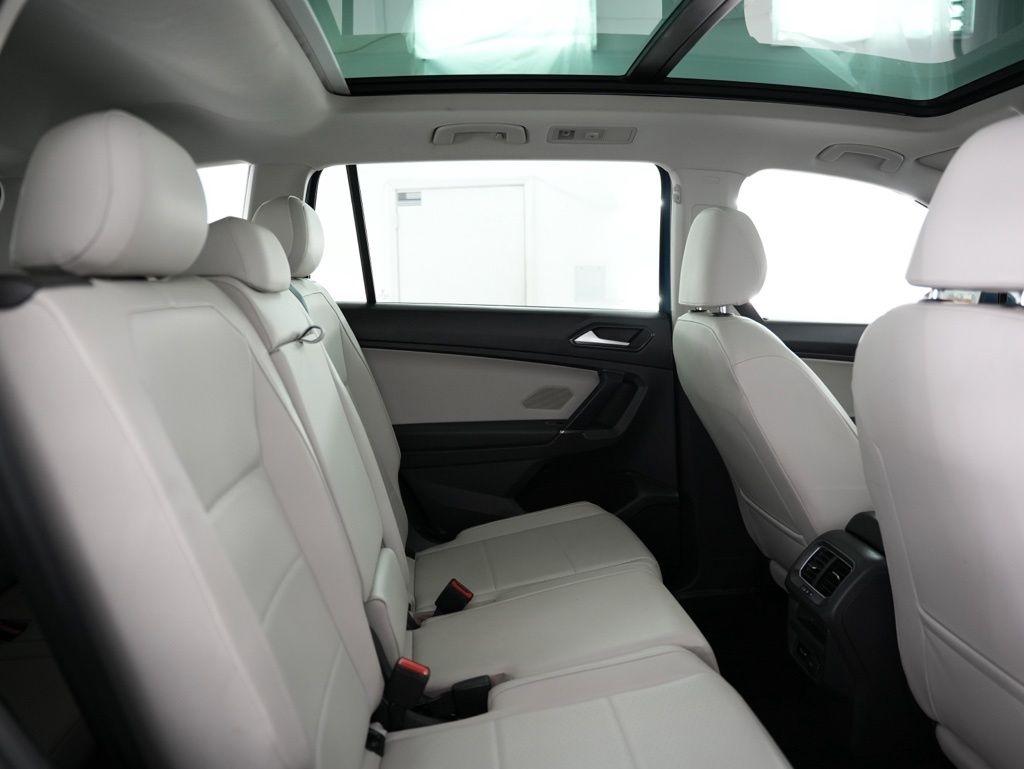 Volkswagen Tiguan 2.0T SEL FWD 2018