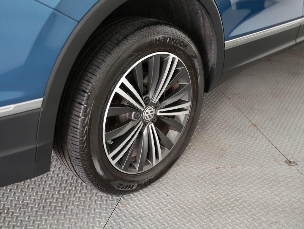 Volkswagen Tiguan 2.0T SEL FWD 2018