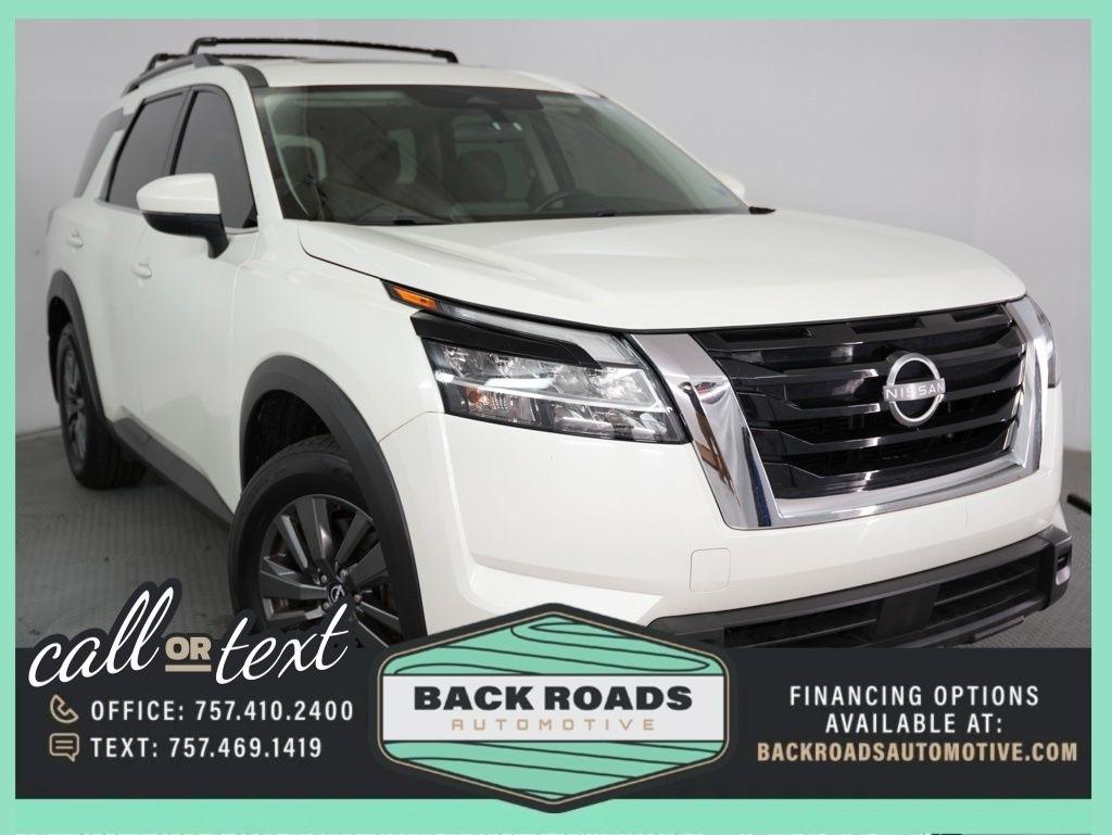 Nissan Pathfinder SV 4WD 2022