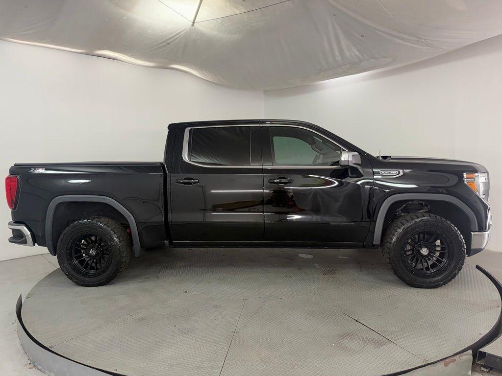 GMC Sierra 1500 4WD Crew Cab 147" SLE 2020