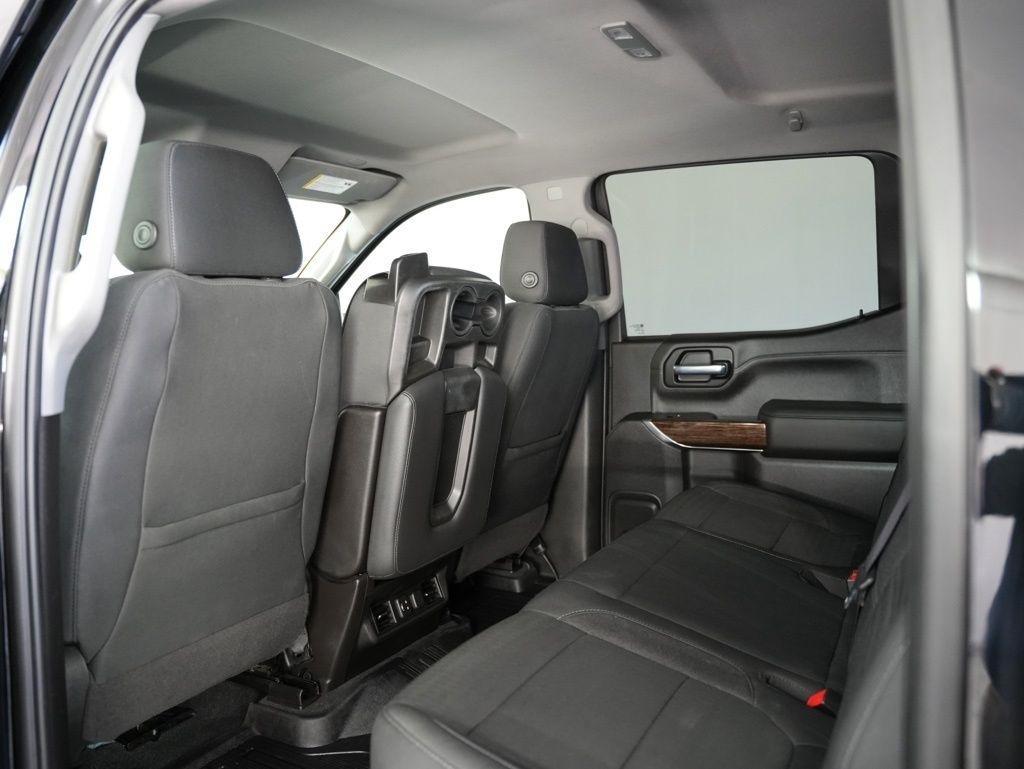 GMC Sierra 1500 4WD Crew Cab 147" SLE 2020