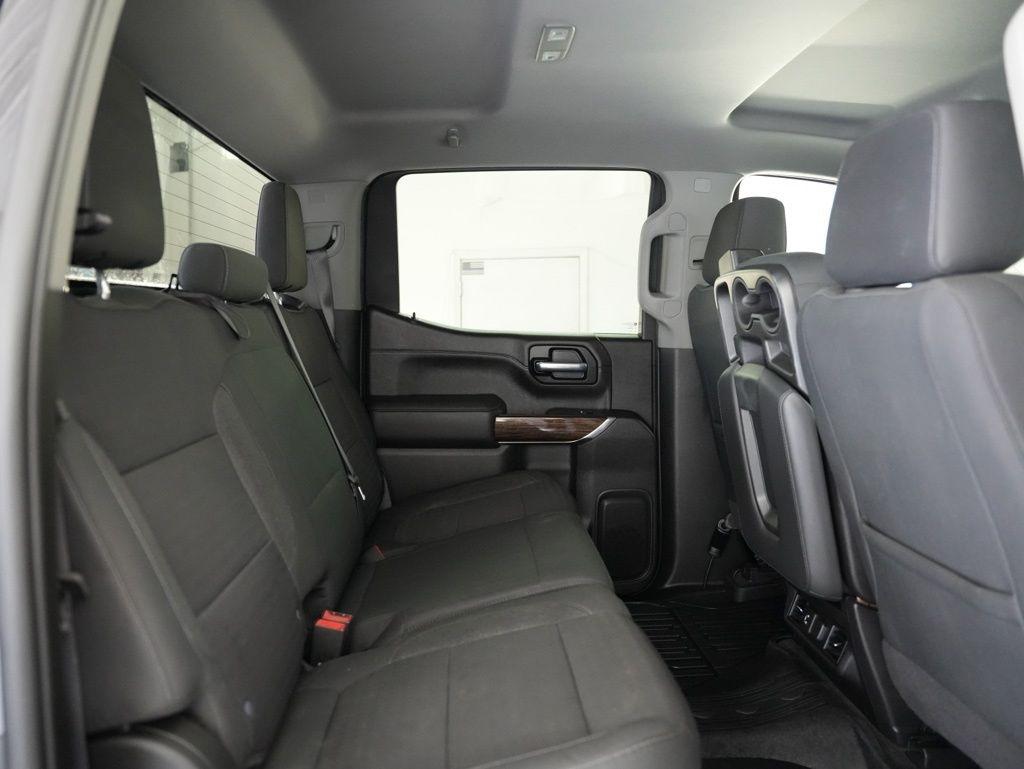 GMC Sierra 1500 4WD Crew Cab 147" SLE 2020