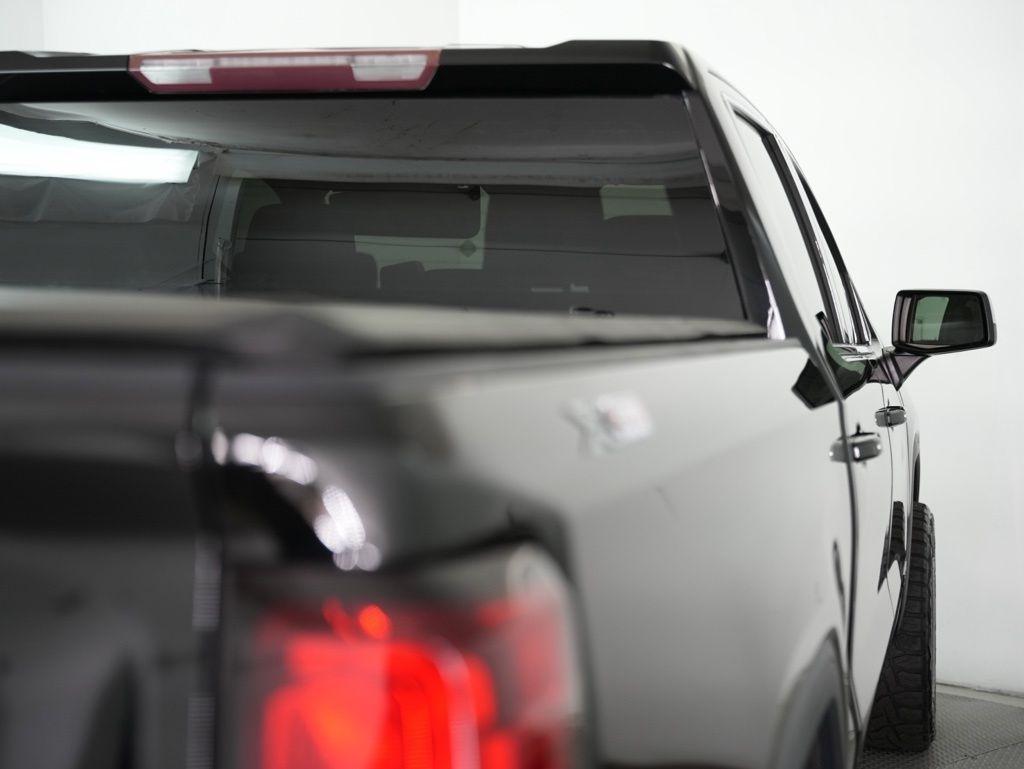GMC Sierra 1500 4WD Crew Cab 147" SLE 2020