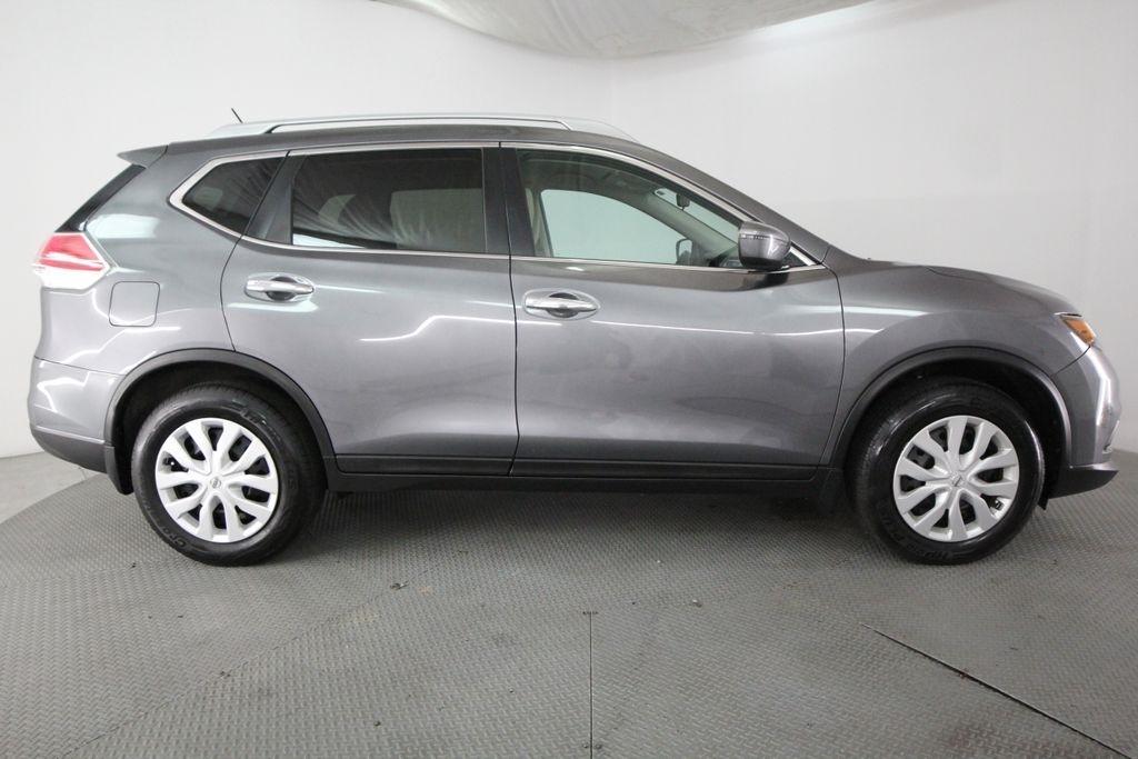 Nissan Rogue FWD 4dr S 2016