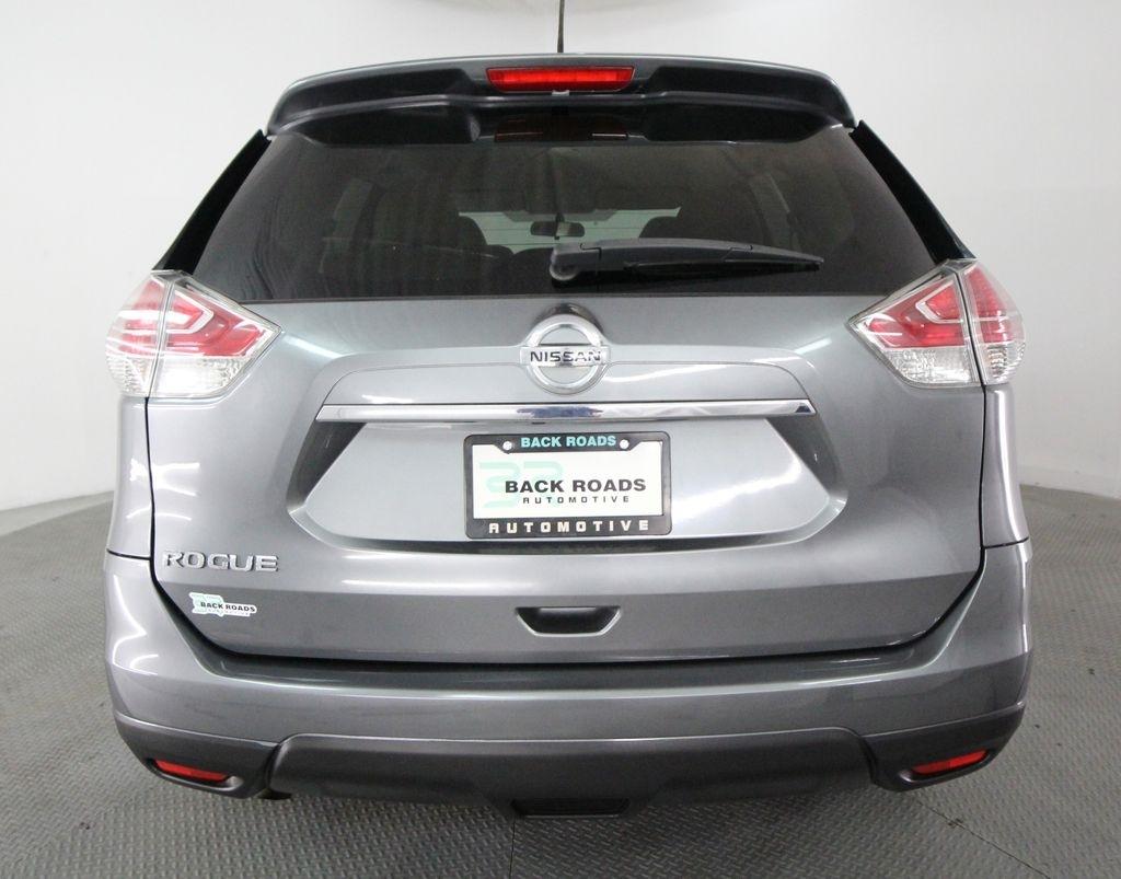 Nissan Rogue FWD 4dr S 2016