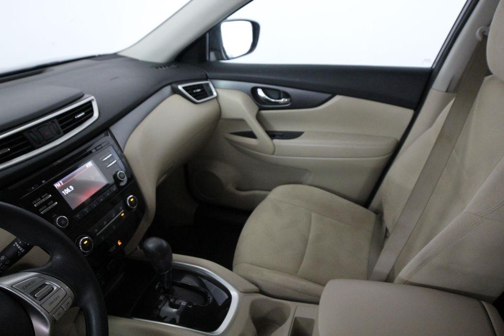 Nissan Rogue FWD 4dr S 2016