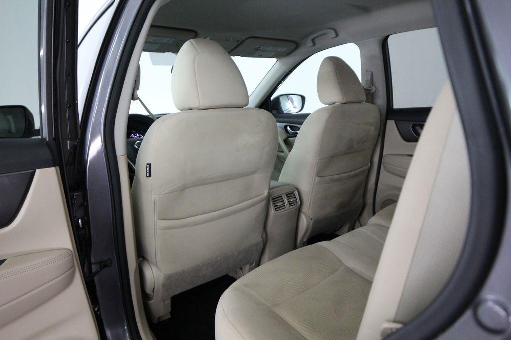 Nissan Rogue FWD 4dr S 2016