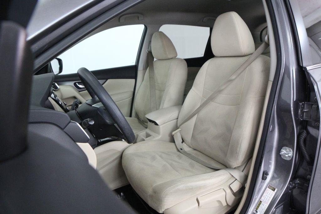 Nissan Rogue FWD 4dr S 2016