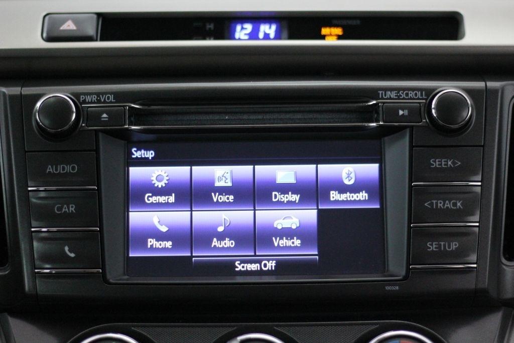 Toyota RAV4 FWD 4dr LE (Natl) 2015