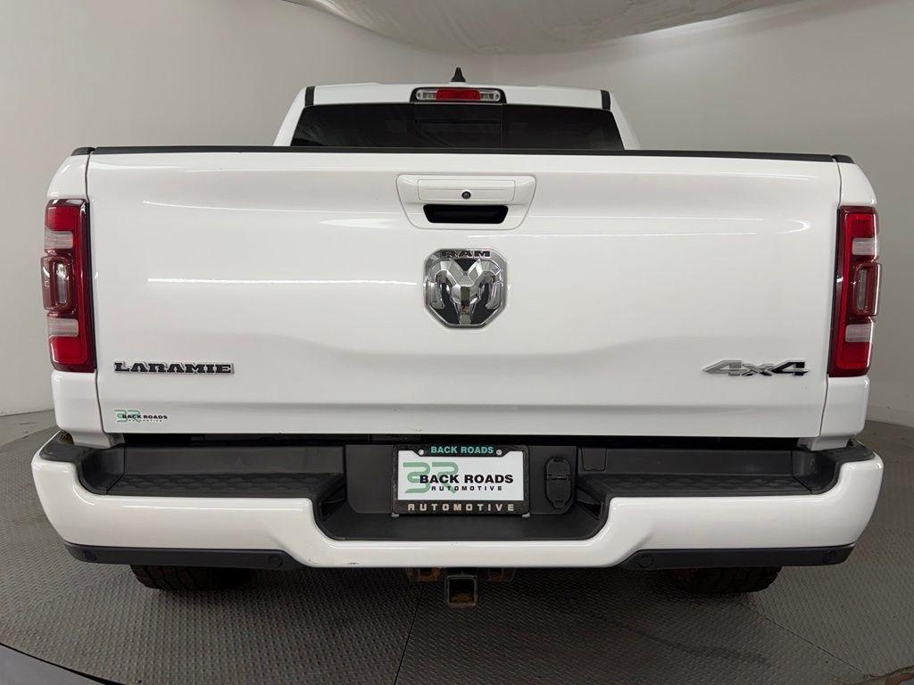 RAM 1500 Laramie 4x4 Crew Cab 5'7" Box 2021