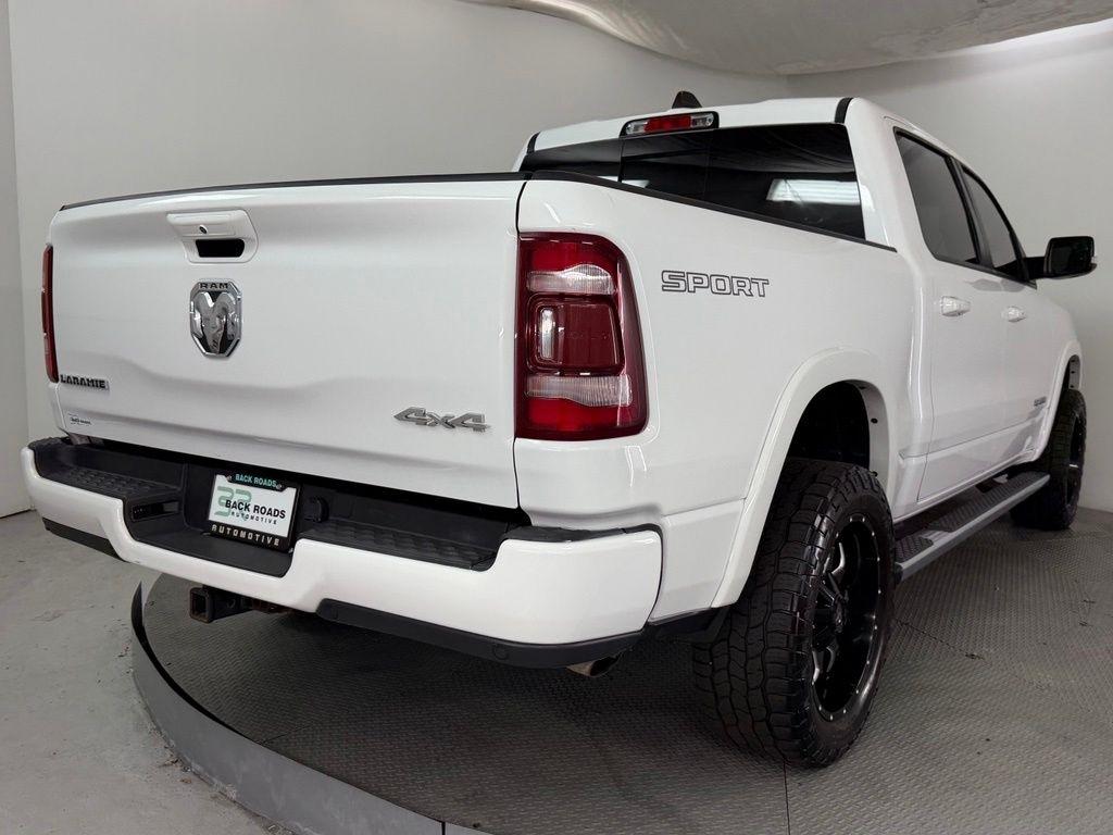 RAM 1500 Laramie 4x4 Crew Cab 5'7" Box 2021
