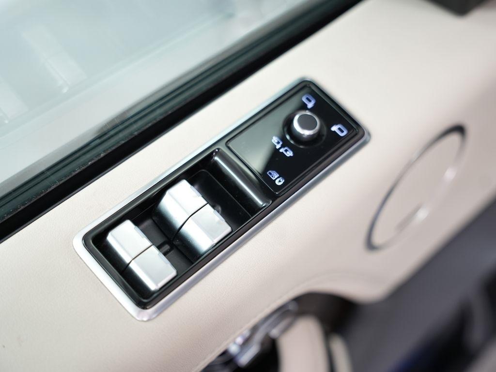 Land Rover Range Rover P525 Westminster LWB 2021