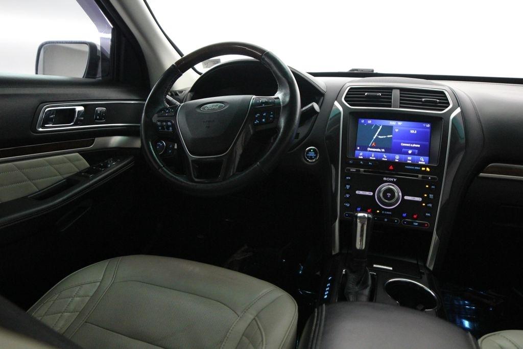 Ford Explorer Platinum 4WD 2018