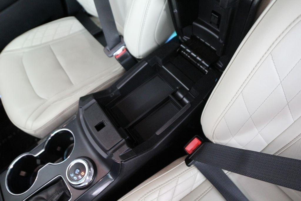 Ford Explorer Platinum 4WD 2018