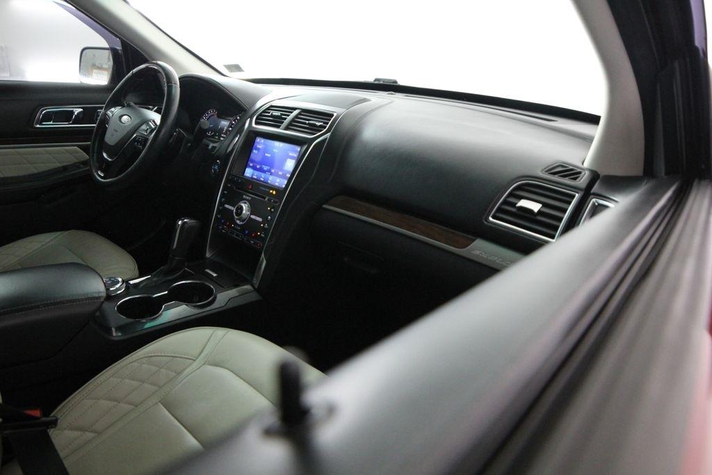 Ford Explorer Platinum 4WD 2018