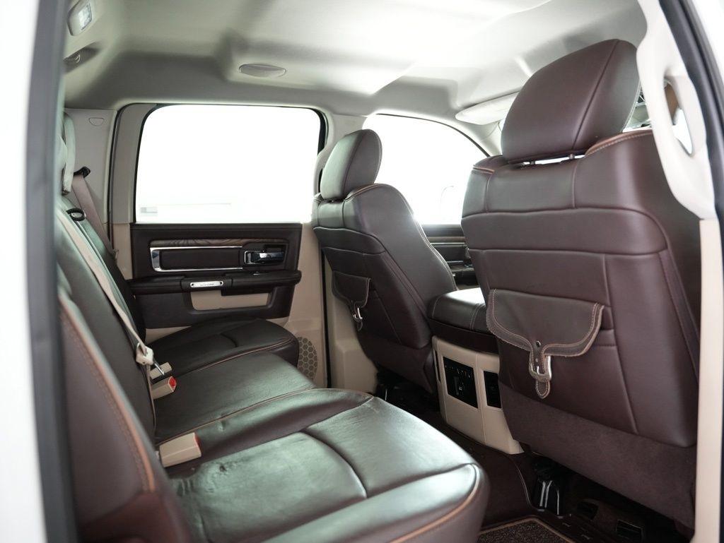RAM 3500 4WD Crew Cab 149" Longhorn 2015