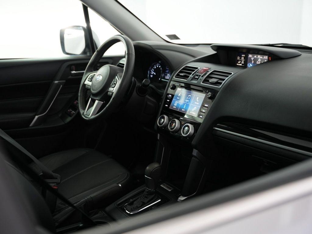 Subaru Forester 2.0XT Touring CVT 2018