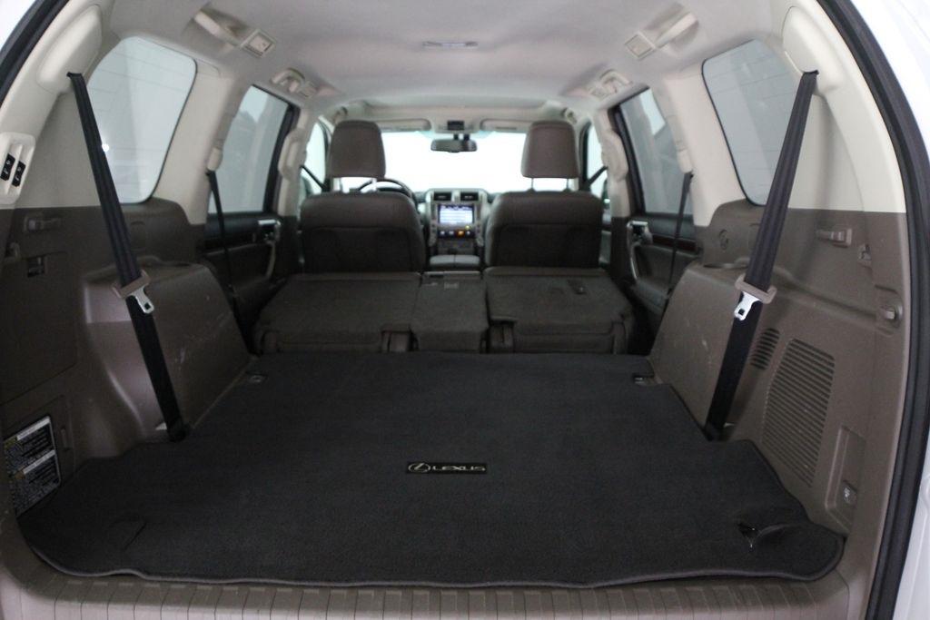 Lexus GX 460 4WD 4dr 2011