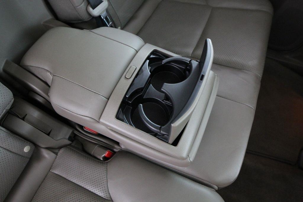 Lexus GX 460 4WD 4dr 2011