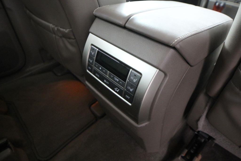 Lexus GX 460 4WD 4dr 2011