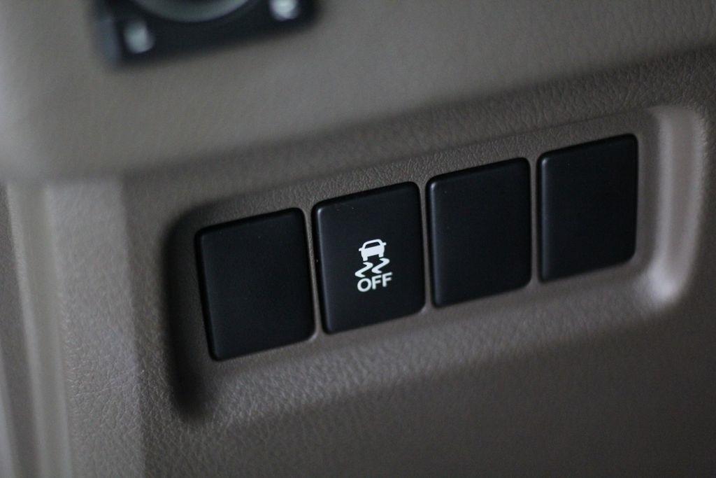 Lexus GX 460 4WD 4dr 2011