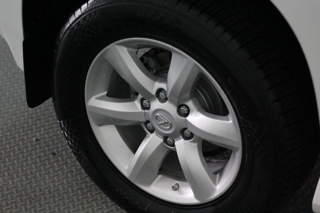 Lexus GX 460 4WD 4dr 2011