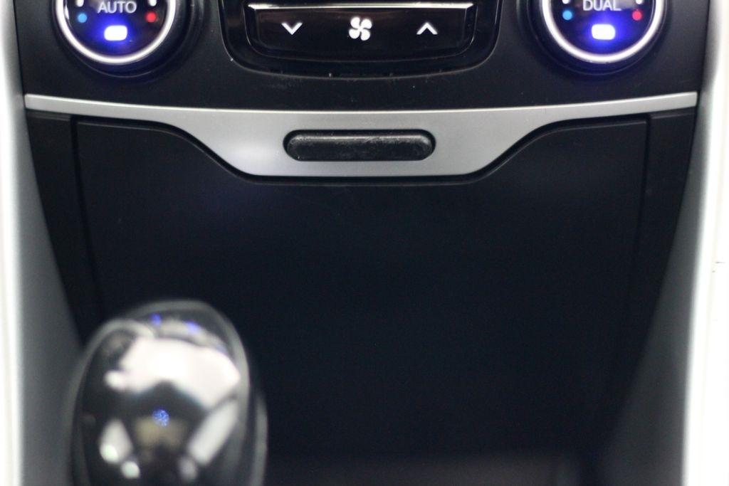 Hyundai Sonata Hybrid 4dr Sdn Limited 2015