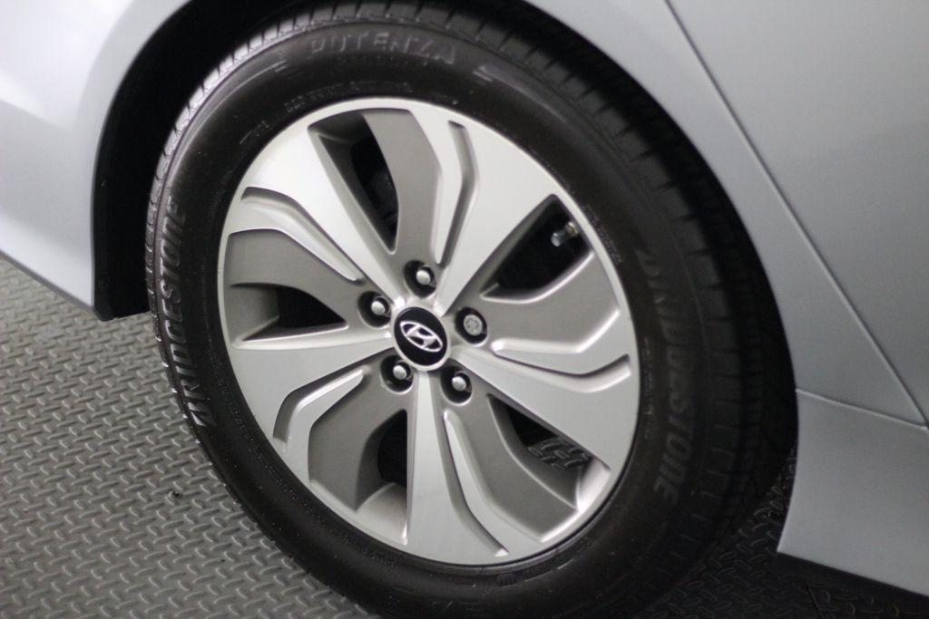 Hyundai Sonata Hybrid 4dr Sdn Limited 2015