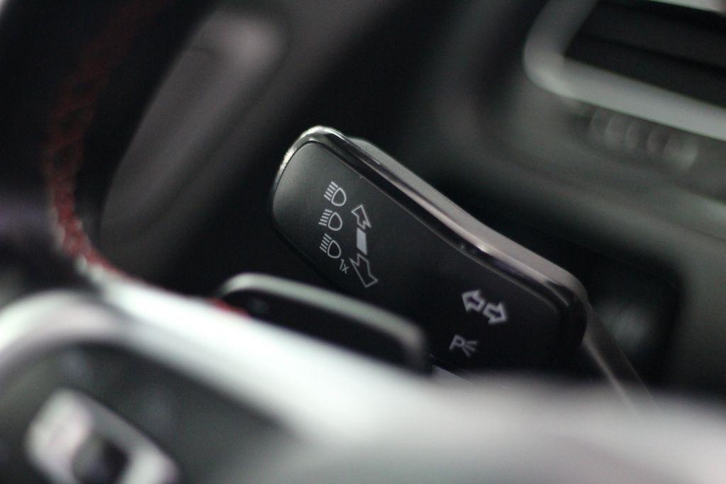 Volkswagen Golf GTI 2.0T Rabbit Edition DSG 2019