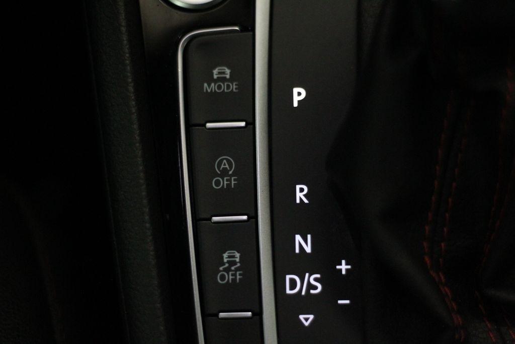 Volkswagen Golf GTI 2.0T Rabbit Edition DSG 2019