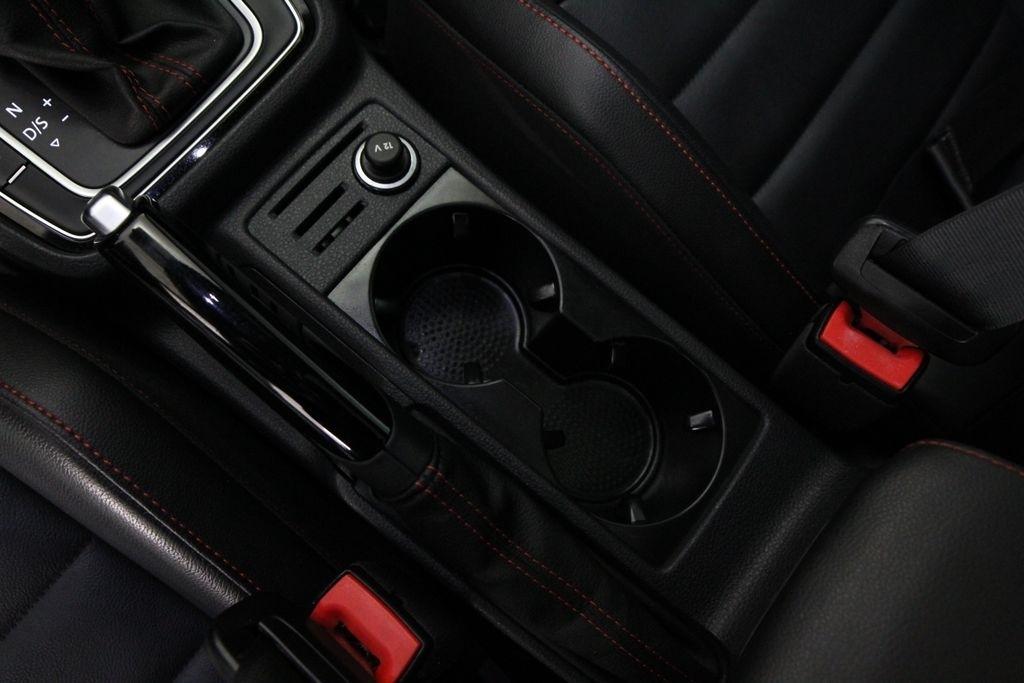 Volkswagen Golf GTI 2.0T Rabbit Edition DSG 2019