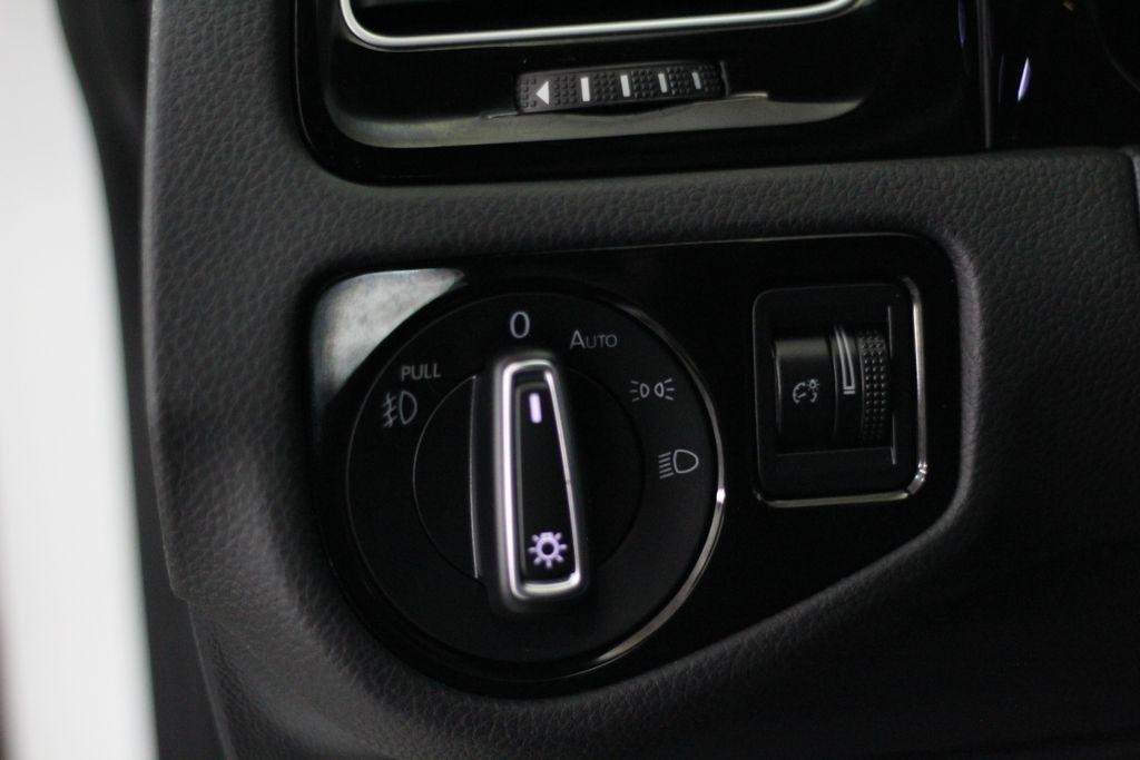 Volkswagen Golf GTI 2.0T Rabbit Edition DSG 2019