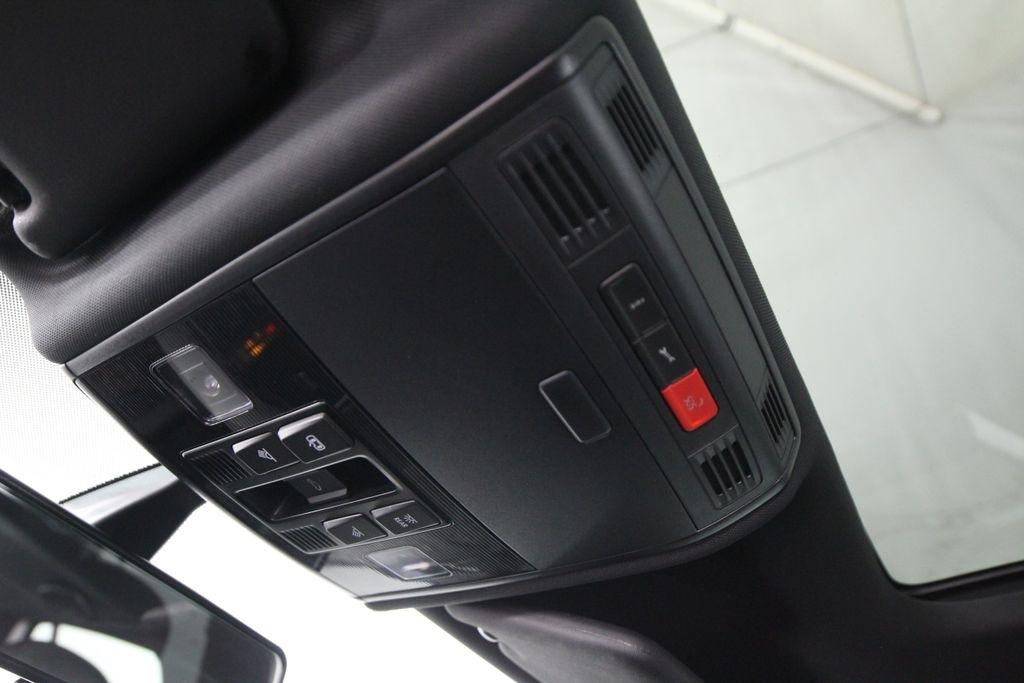 Volkswagen Golf GTI 2.0T Rabbit Edition DSG 2019