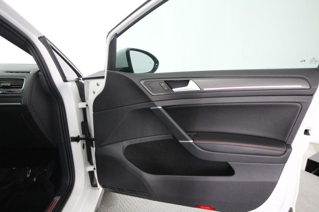 Volkswagen Golf GTI 2.0T Rabbit Edition DSG 2019