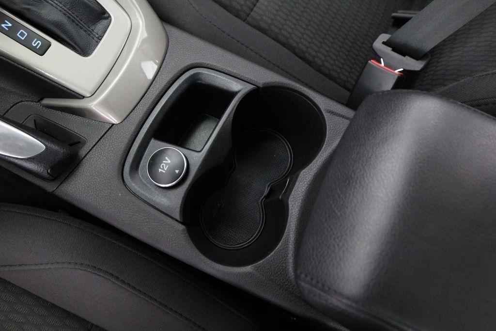 Ford Focus 4dr Sdn SEL 2012