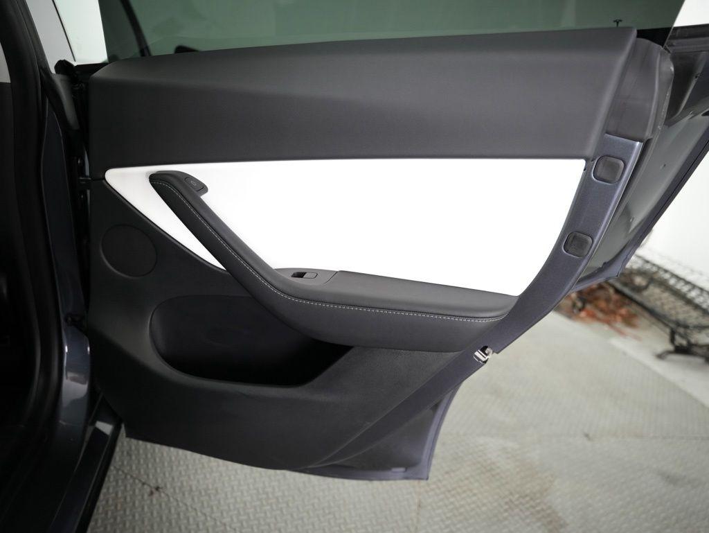 Tesla Model Y Long Range AWD 2021