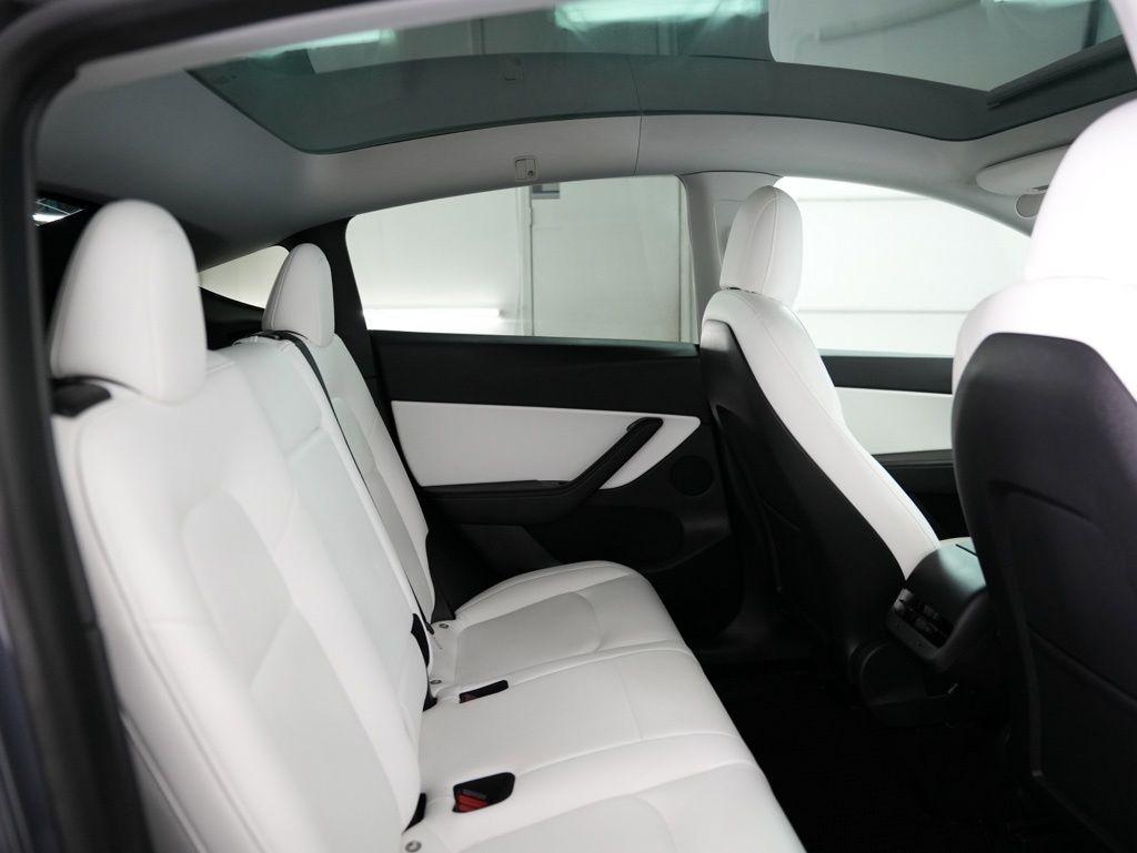 Tesla Model Y Long Range AWD 2021