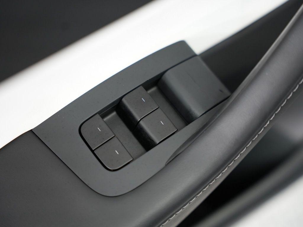 Tesla Model Y Long Range AWD 2021