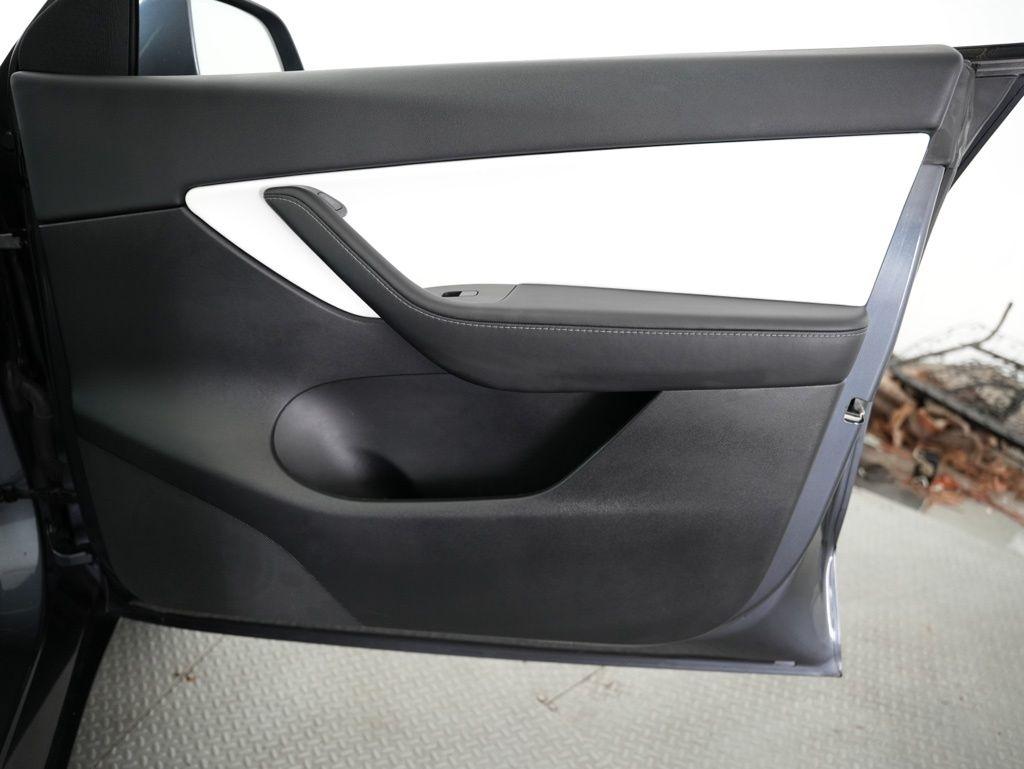 Tesla Model Y Long Range AWD 2021
