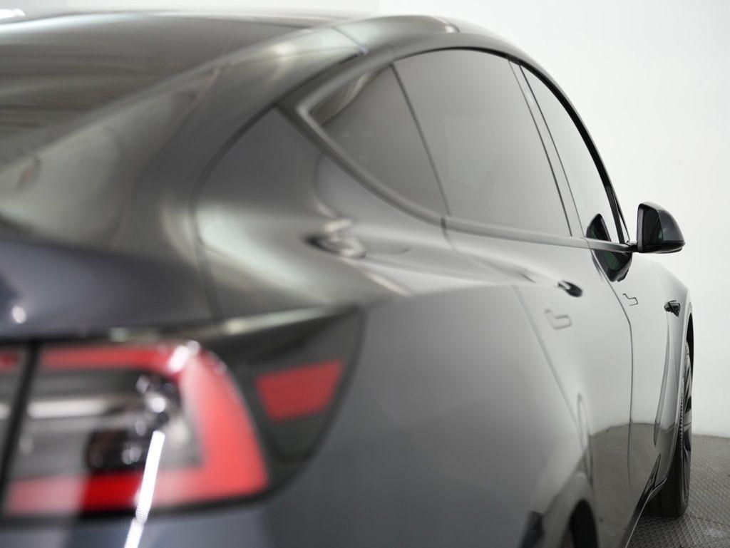 Tesla Model Y Long Range AWD 2021
