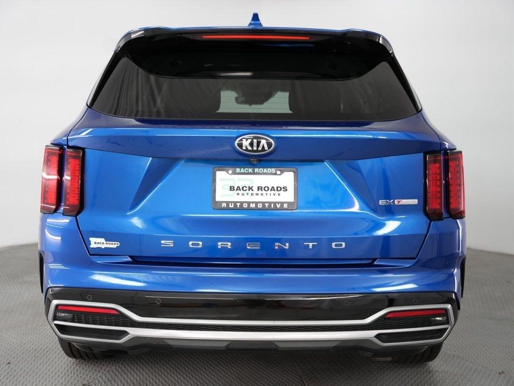 Kia Sorento EX FWD 2021