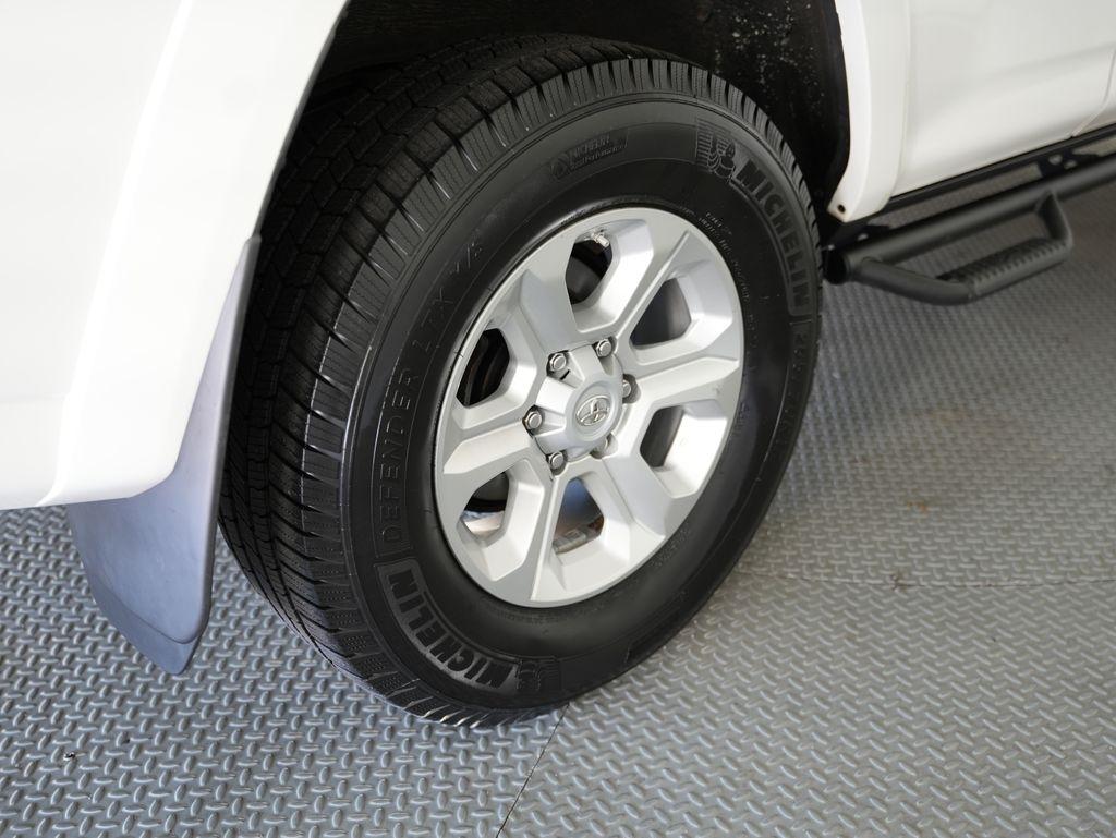 Toyota 4Runner 4WD 4dr V6 Trail Premium (Natl) 2015