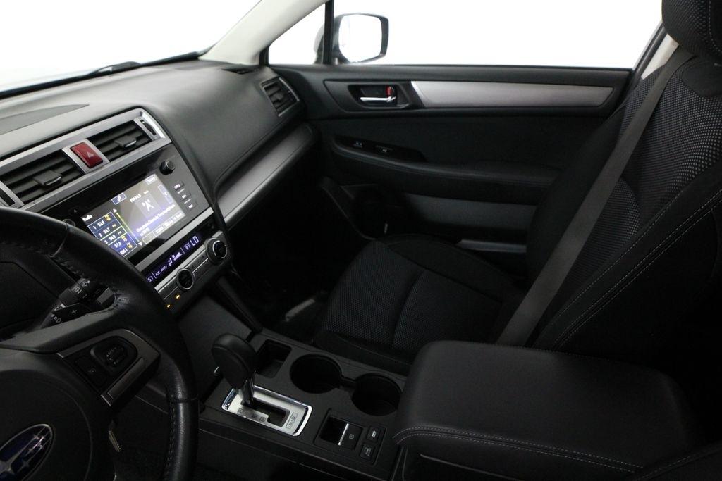 Subaru Outback 4dr Wgn 2.5i Premium PZEV 2015