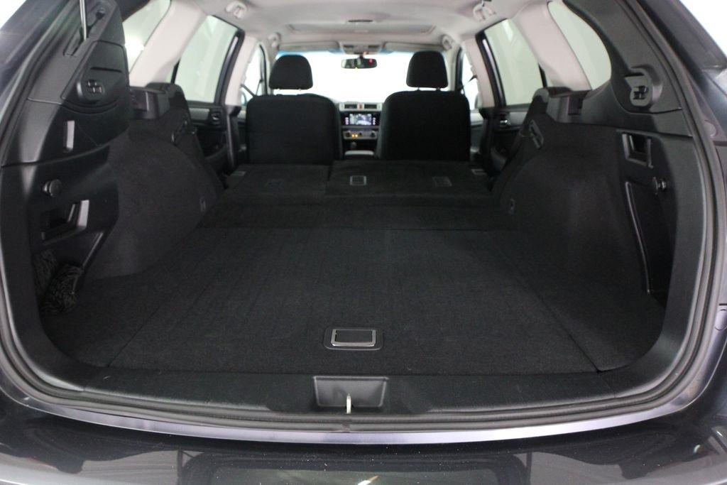 Subaru Outback 4dr Wgn 2.5i Premium PZEV 2015